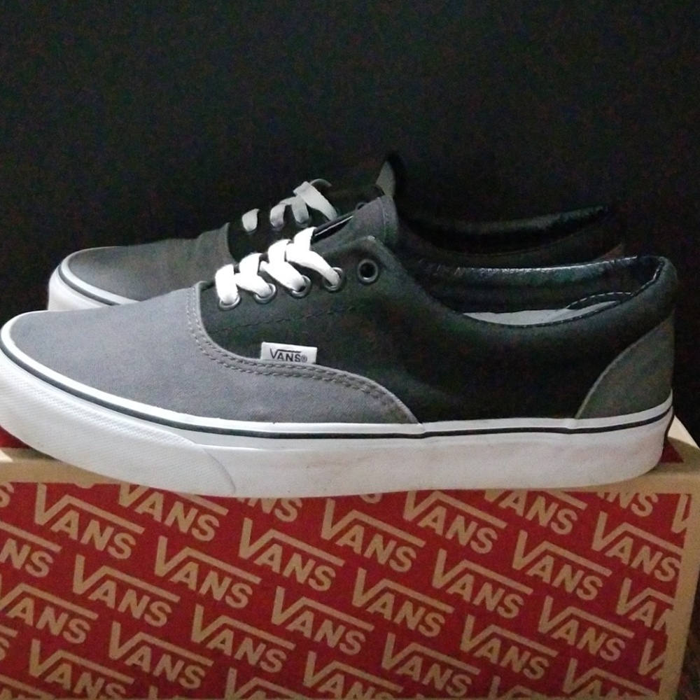 Vans Off The Wall